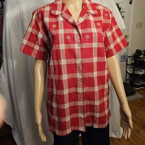 Bobbie Brooks Women Red Plaid Short-Sleeve Button-Up Shirt with Embrodery
